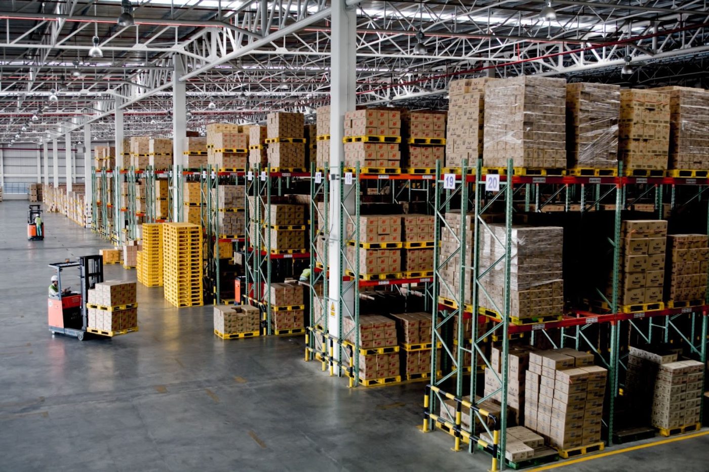 Warehouse: Like-new returned & quality used products
